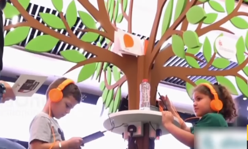 പുസ്തകങ്ങള്‍ വായിക്കാന്‍ മാത്രമുള്ളതല്ല,കേള്‍ക്കാന്‍ കൂടിയുള്ളതാണ്...