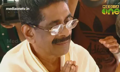 Polimix | വിഷമത്തിന് പരിഹാരക്രിയകൾ ചെയ്തേ തീരൂ (Epi667Part1) Polimix | വിഷമത്തിന് പരിഹാരക്രിയകൾ ചെയ്തേ തീരൂ (Epi667Part1)