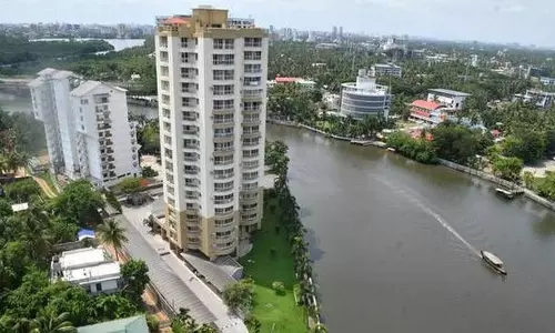 മരട് ഫ്ലാറ്റുകള്‍ സ്ഫോടനത്തിലൂടെ ജനുവരി 11ന് തന്നെ പൊളിക്കും