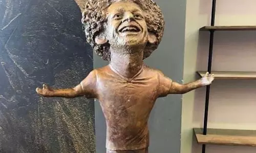 റൊണാള്‍ഡോക്ക് പിന്നാലെ സാലാഹിന്റെ പ്രതിമയും വിവാദത്തില്‍