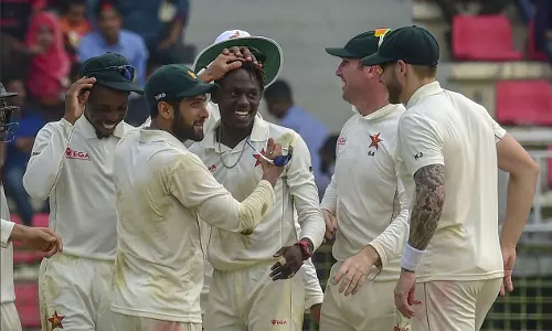 ഇംഗ്ലണ്ടിനെ തോല്‍പിച്ച ബംഗ്ലാദേശിനെ എറിഞ്ഞിട്ട് സിംബാബ്‌വെ; 2013ന് ശേഷം ആദ്യ ജയം   