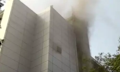 മുംബൈയില്‍ ആശുപത്രിയില്‍ തീപിടിത്തം: ആറ് മരണം, നൂറിലേറെ പേര്‍ക്ക് പരിക്ക് 