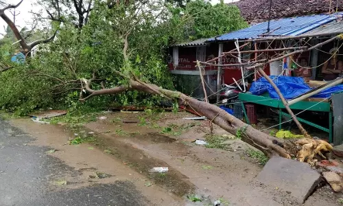 ആര്‍ത്തവ അനാചാരങ്ങള്‍ 