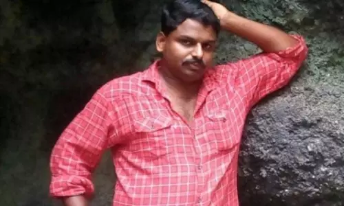 ഡി.വൈ.എസ്പി.യുമായുള്ള വാക്കുതര്ക്കത്തിനിടെ യുവാവ് കൊല്ലപ്പെട്ട സംഭവം: കുടുംബത്തിന് നഷ്ടമായത് ഏക അത്താണി ഡി.വൈ.എസ്പി.യുമായുള്ള വാക്കുതര്ക്കത്തിനിടെ യുവാവ് കൊല്ലപ്പെട്ട സംഭവം: കുടുംബത്തിന് നഷ്ടമായത് ഏക അത്താണി