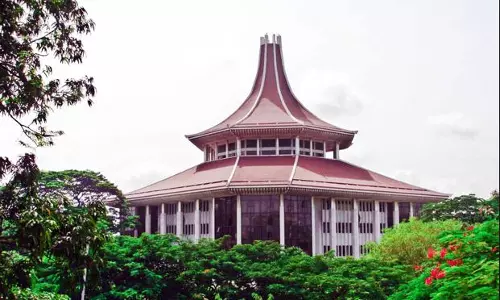 ശ്രീലങ്കയില്‍ പാർലമെന്റ് പിരിച്ചുവിട്ടതിനെതിരെ സുപ്രീംകോടതിയില്‍ ഹരജി