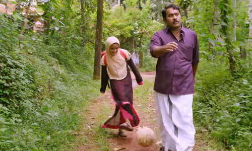 ഫുട്ബോളിനെ സ്നേഹിച്ച പെണ്‍കുട്ടി;പന്തിന്റെ രസകരമായ ട്രയിലര്‍ കാണാം