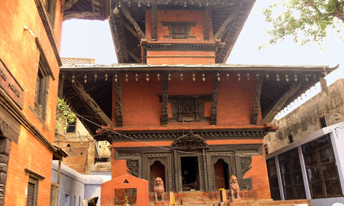 പ്രതീകാത്മക ക്ഷേത്ര ഭരണം പിടിച്ചെടുക്കൽ സമരവുമായി ഹിന്ദു ഐക്യവേദി