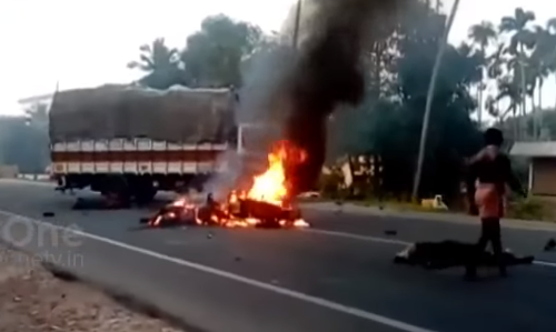 ഹരിപ്പാട് വാഹനാപകടത്തില്‍ 2 എന്‍ജിനിയറിംഗ് വിദ്യാര്‍ഥികള്‍ മരിച്ചു