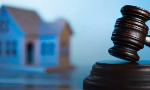 അറബി അറിയാത്ത പ്രതിയാണെങ്കിൽ പരാതിക്കാരൻ കേസ് ഫയലുകൾ തർജമ ചെയ്യ്ത് തരണമെന്ന് അബുദബി നീതിന്യായ വകുപ്പ്