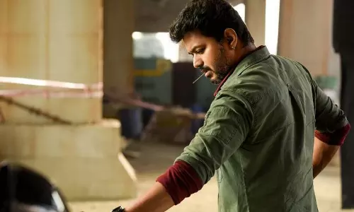 സര്‍ക്കാര്‍; രണ്ടാം ദിനം തന്നെ 100 കോടി ക്ലബ്ബിലേക്ക്   