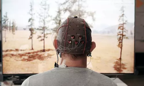 ഇനി ടിവിയെ തലച്ചോര്‍ ഉപയോഗിച്ച് നിയന്ത്രിക്കാം; പിന്നില്‍ സാംസങ്