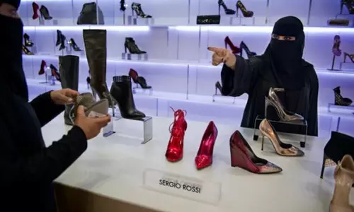 സൗദിയിൽ സ്വദേശിവത്കരണം എെ.ടി നിയമം, അക്കൗണ്ടിങ് എന്നീ മേഘലകളിലേക്കും വ്യാപിപ്പിക്കും