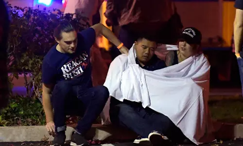 അമേരിക്കയിലെ നിശാക്ലബില്‍ വെടിവെപ്പ്; 13 മരണം