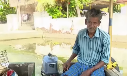 ആകെയുണ്ടായിരുന്ന കൊച്ചുകൂര പ്രളയമെടുത്തു, മുരളിയുടെ ജീവിതവും വഴിമുട്ടി