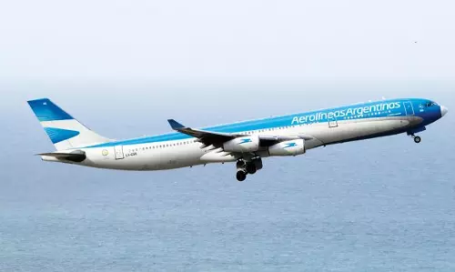 അര്‍ജന്‍റീനയില്‍ വിമാനകമ്പനി ജീവനക്കാരുടെ മിന്നല്‍ പണിമുടക്ക്; വിമാന സര്‍വീസുകള്‍ റദ്ദാക്കി