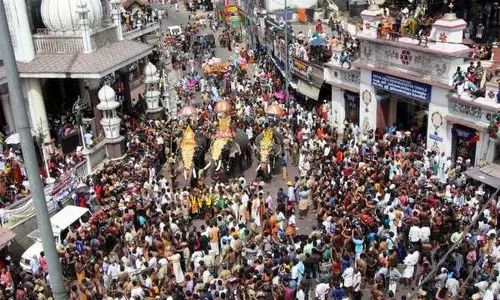 എരുമേലിയില്‍ കടകള്‍ ലേലം നടത്താനുള്ള ദേവസ്വം ബോര്‍ഡിന്റെ ശ്രമം വീണ്ടും പരാജയപ്പെട്ടു