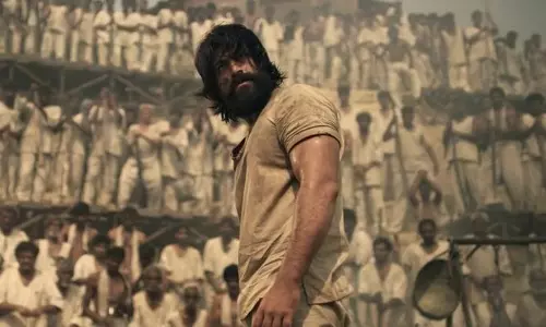 രക്തത്തിലും പ്രതികാരത്തിലും കുതിര്‍ന്ന് കെ.ജി.എഫിന്‍റെ ട്രൈലര്‍ എത്തി