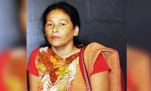 അനധികൃത ഖനനത്തിനെതിരെ പോരാടുന്ന സാമൂഹ്യ പ്രവര്‍ത്തകയ്ക്ക് നേരെ ആക്രമണം