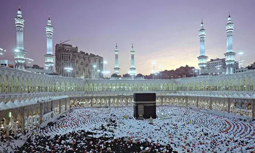 ഉംറക്കായി അനുവദിച്ച വിസകളുടെ എണ്ണം പത്ത് ലക്ഷം കവിഞ്ഞു ഉംറക്കായി അനുവദിച്ച വിസകളുടെ എണ്ണം പത്ത് ലക്ഷം കവിഞ്ഞു