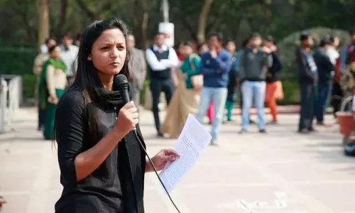 “വിദ്വേഷവും നുണയും ഉപജാപങ്ങളും അസഹനീയം”: ഷെഹ്‍ല റാഷിദ് ട്വിറ്റര്‍ വിട്ടു