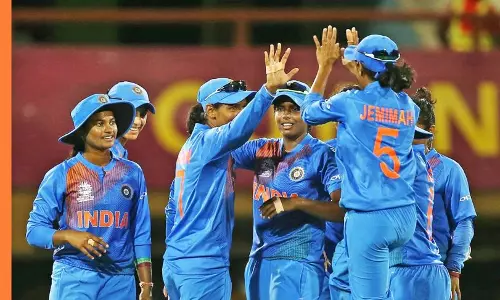പാകിസ്താനെ തകര്‍ത്തെറിഞ്ഞ് ഇന്ത്യന്‍ വനിതകള്‍;വിജയം 7 വിക്കറ്റിന് 