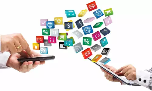 വ്യാജ ഐ.ഒ.എസ്-ആൻഡ്രോയിഡ് ആപ്പുകള്‍ എങ്ങനെ തിരിച്ചറിയാം? ഡൗൺലോഡ് ചെയ്യും മുൻപ് ശ്രദ്ധിക്കേണ്ടത്