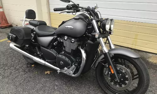 Triumph Thunderbird Storm Triumph Thunderbird Storm