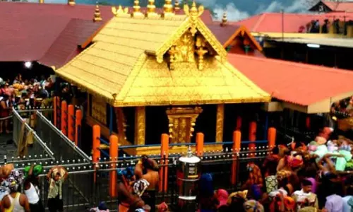 അസൗകര്യങ്ങളില്‍ വീർപ്പുമുട്ടി പമ്പ