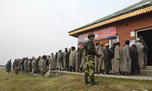 ബഹിഷ്കരണ ആഹ്വാനത്തിനിടെ ജമ്മു കാശ്മീര്‍ ഇന്ന് പോളിങ് ബൂത്തിലേക്ക്