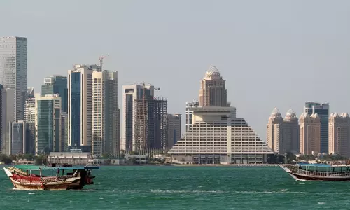 ജോലിക്കായി വിദേശത്തേക്ക് പോകുന്നവരെല്ലാം ഓണ്‍ലെെന്‍ രജിസ്റ്റര്‍ ചെയ്യാന്‍ നിര്‍ദേശം