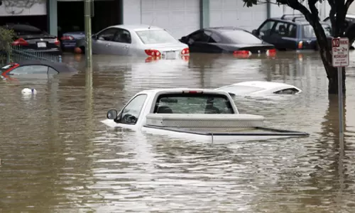 കുവെെത്ത് പ്രളയം; മുന്നൂറ് ദശലക്ഷം ദീനാറിന്റെ നാശനഷ്ടം സംഭവിച്ചതായി റിപ്പോര്‍ട്ട്