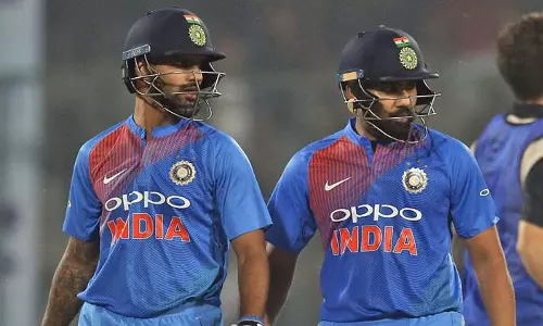 കോഹ്‌ലിയുടെ ഈ റെക്കോര്‍ഡ് ആര് തകര്‍ക്കും? രോഹിതോ ധവാനോ 