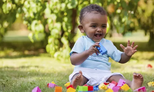 ഉരുണ്ട കുഞ്ഞുവാവയല്ല, ഉഷാറുള്ള വാവാച്ചിയെയാണ്‌ നമുക്കാവശ്യം