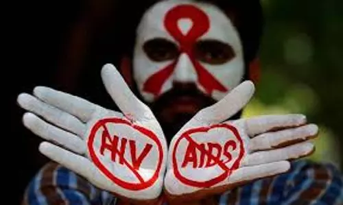 രോഗികളെ പിന്തുണക്കുക, മരിച്ചവരെ അനുസ്മരിക്കുക:  ഓര്‍മ്മപ്പെടുത്തലുമായി വീണ്ടുമൊരു എയ്ഡ്സ് ദിനം കൂടി  