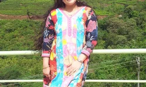 ജഗതിയുടെ ഹിറ്റ് ഡയലോഗുകളുടെ ഡബ്സ്മാഷുമായി മകള്‍ പാര്‍വ്വതി