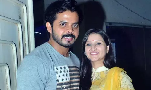 നിര്ഭയ കേസിലെ വീഴ്ച മറക്കാന് ശ്രീശാന്തിനെ ബലിയാടാക്കി; ഗുരുതര ആരോപണവുമായി ശ്രീശാന്തിന്റെ ഭാര്യ നിര്ഭയ കേസിലെ വീഴ്ച മറക്കാന് ശ്രീശാന്തിനെ ബലിയാടാക്കി; ഗുരുതര ആരോപണവുമായി ശ്രീശാന്തിന്റെ ഭാര്യ