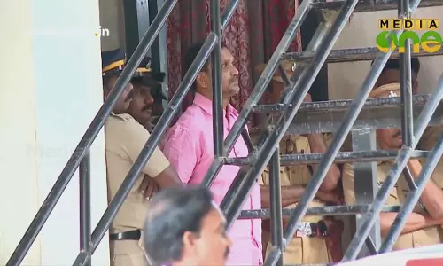 ഒരു കേസിൽ ജാമ്യത്തിലിറങ്ങി അടുത്ത കേസിൽ അകത്തേക്ക് 