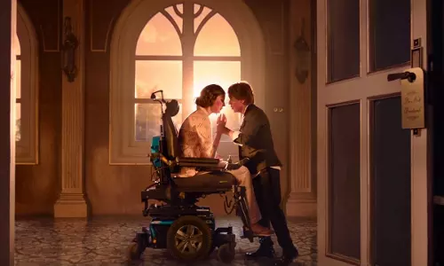 സീറോയിലെ ആദ്യ ഗാനത്തിന് സോഷ്യല്‍ മീഡിയയില്‍ വന്‍ വരവേല്‍പ് 