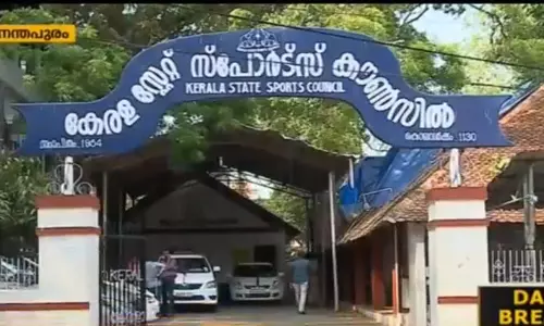 വോളിബോള്‍ അസോസിയേഷനും സ്‌പോര്‍ട്‌സ് കൗണ്‍സിലും തമ്മിലുള്ള തര്‍ക്കം തുടരുന്നു