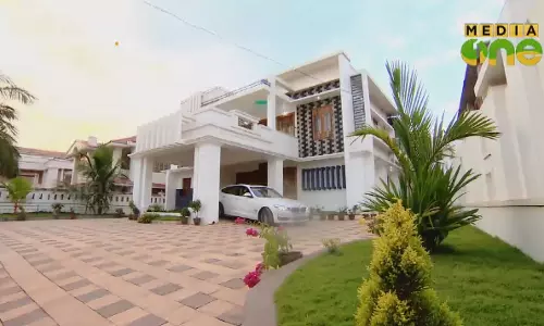 ബോക്സ് മാതൃകയിൽ ഒരു വീട് ബോക്സ് മാതൃകയിൽ ഒരു വീട്