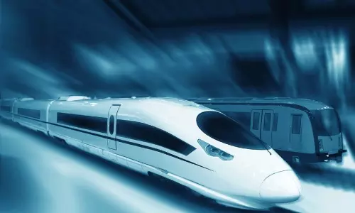 വെള്ളത്തിനടിയിലൂടെ ബുള്ളറ്റ് ട്രെയിനോടിക്കാന്‍ ചൈന