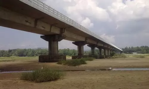 പൊതുമരാമത്ത് വകുപ്പിനു കീഴിലുളള 14 പാലങ്ങളുടെ ടോള്‍ പിരിവ് അവസാനിപ്പിക്കാന്‍ തീരുമാനം