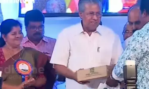 ഓഖി ഫണ്ട് വകമാറ്റിയെന്ന പ്രചാരണം വ്യാജമാണെന്ന് മുഖ്യമന്ത്രി