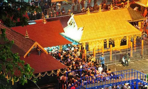 ശബരിമല നിരോധനാജ്ഞ  നീട്ടി