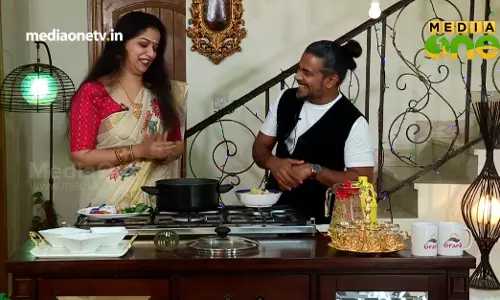 Arathi Prajith with Raj Kalesh Arathi Prajith with Raj Kalesh