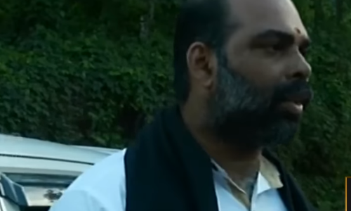 നിരോധനമുണ്ടെങ്കിലും ഇന്നലെ ഒരു വാഹനം പമ്പയിലെത്തി