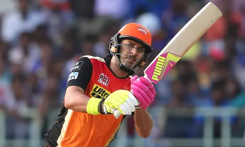 ഐ.പി.എല്‍; രണ്ട് കോടി അടിസ്ഥാന വിലയുള്ളവരില്‍ ഇന്ത്യക്കാരില്ല; നേട്ടമുണ്ടാക്കി യുവരാജ് 