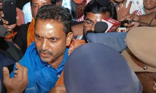 കോടതിയെ തെറ്റിദ്ധരിപ്പിച്ചു; സുരേന്ദ്രനെതിരെ പൊലീസ് 