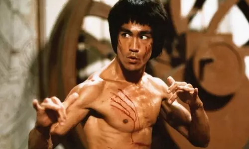 ആയോധനകലയുടെ അവസാനവാക്കായ ബ്രൂസ് ലീ എന്ന മാന്ത്രികന്‍
