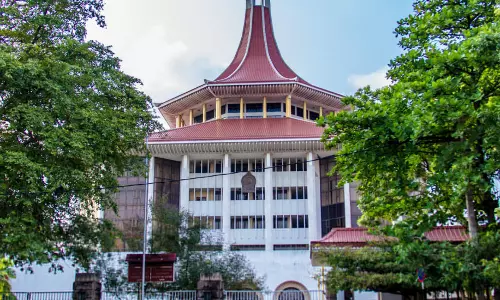 ശ്രീലങ്കയില്‍ പാര്‍ലമെന്റ് പിരിച്ചുവിട്ട നടപടി; ഹരജികള്‍ പുതിയ ബെഞ്ച് പരിഗണിക്കും